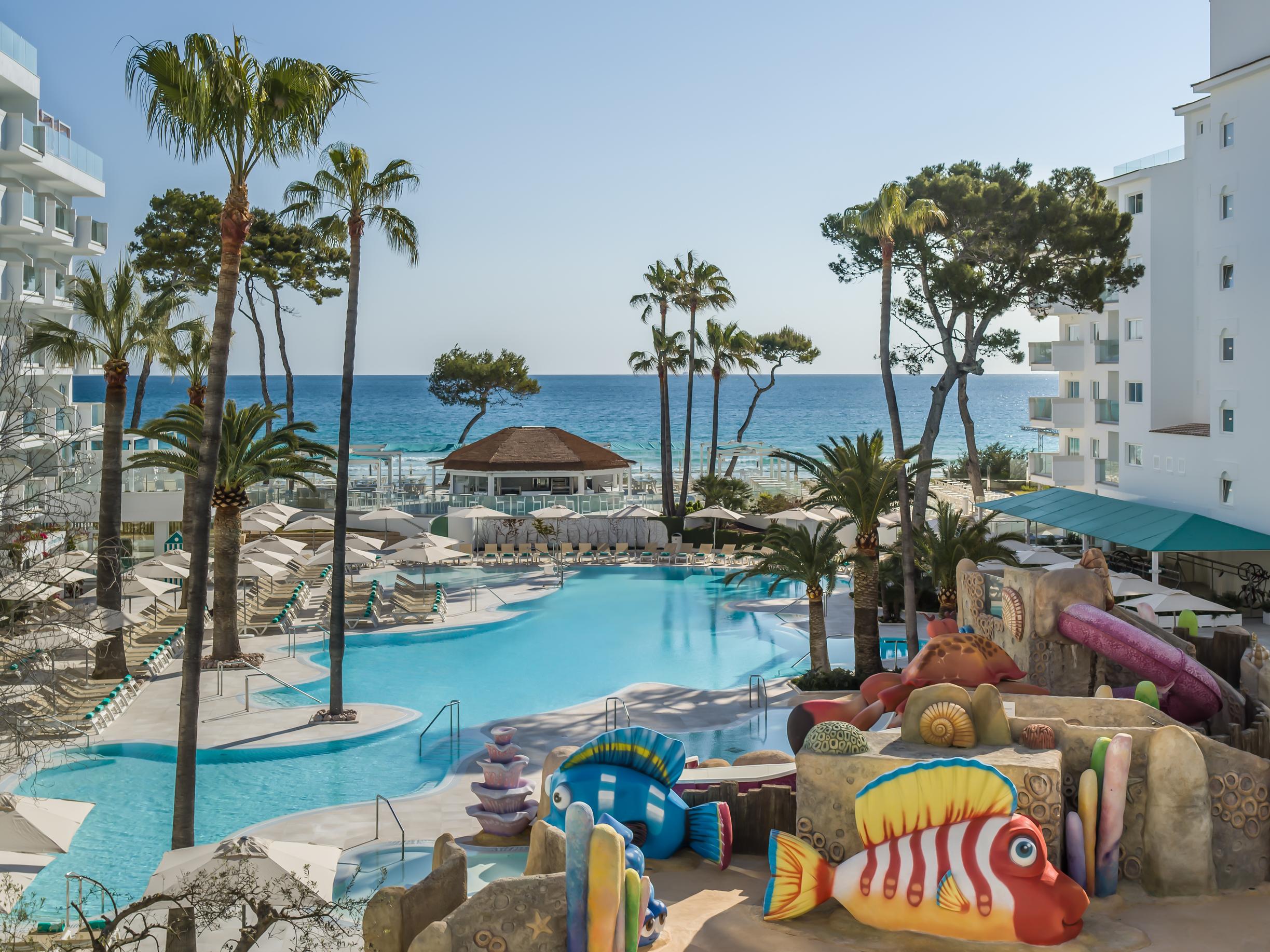 Iberostar Waves Alcudia Park Hotel Playa de Muro  Exterior photo