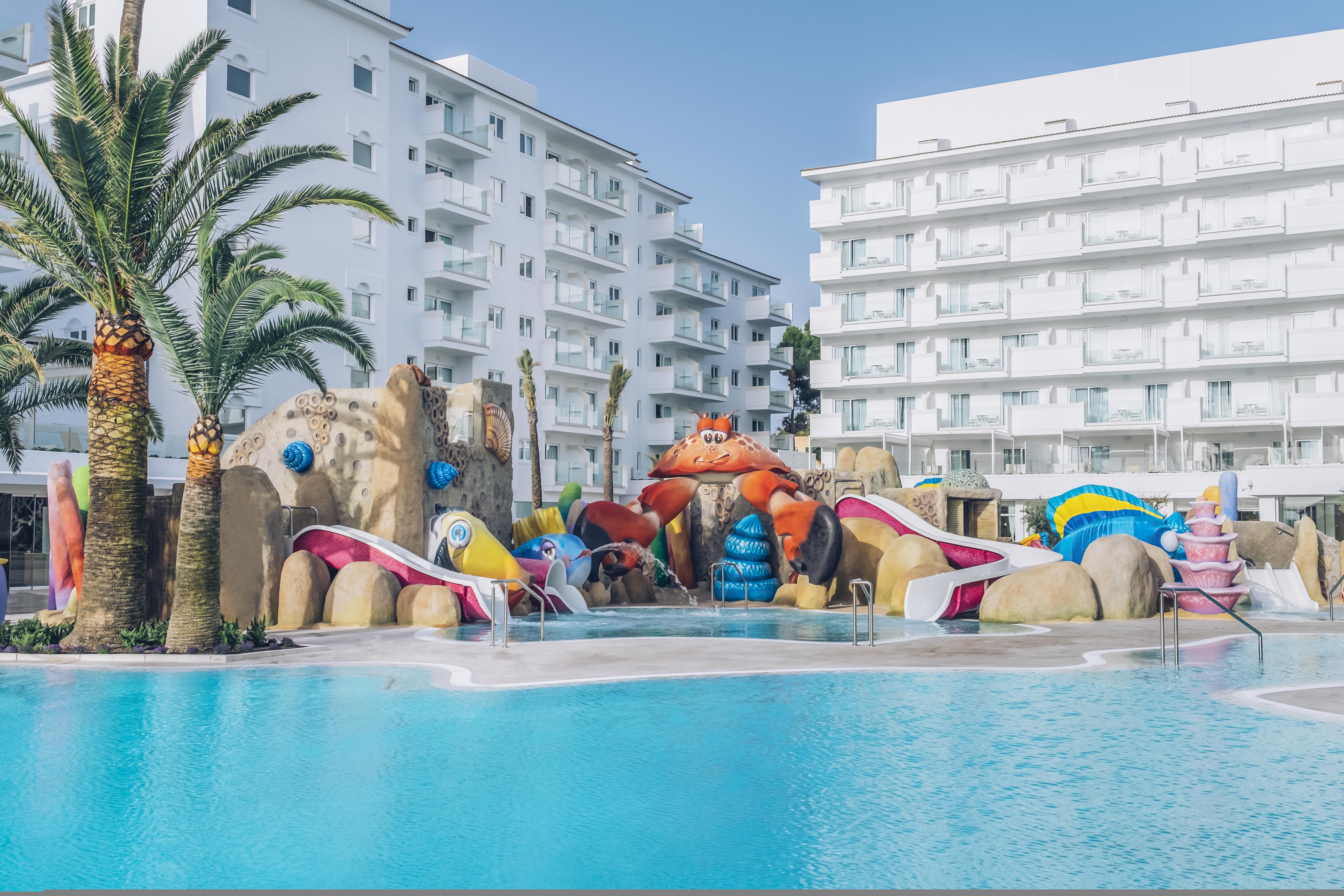 Iberostar Waves Alcudia Park Hotel Playa de Muro  Exterior photo